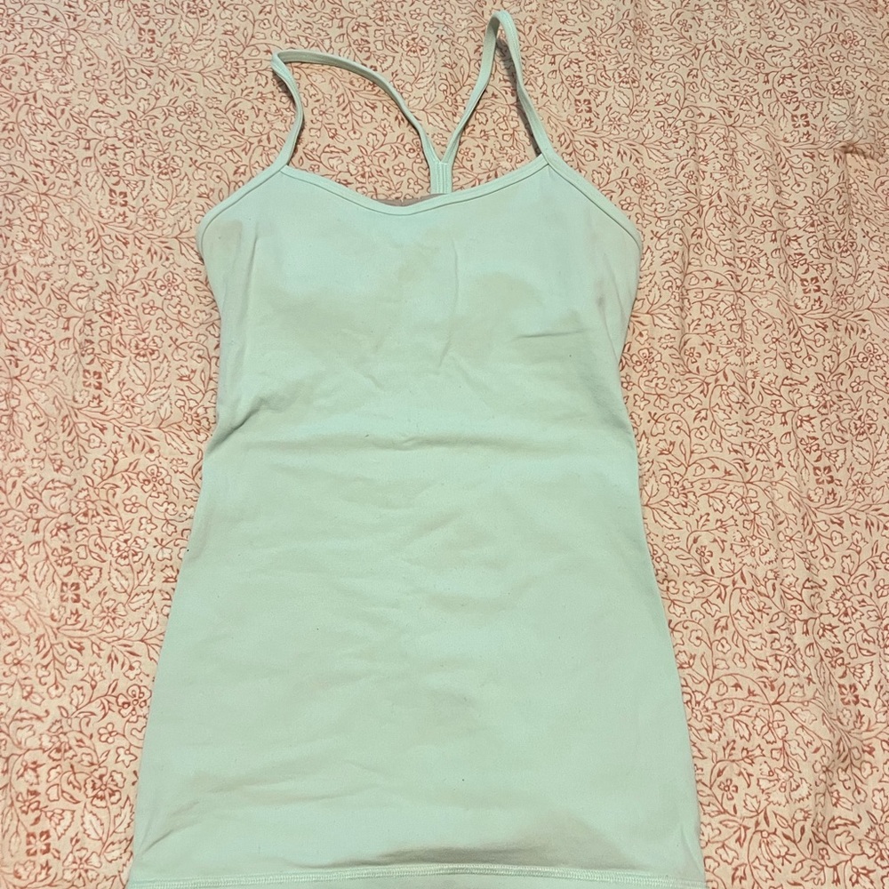 Lululemon workout tank